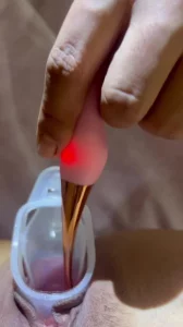 [原创]昆明母狗人妻扩阴拳交